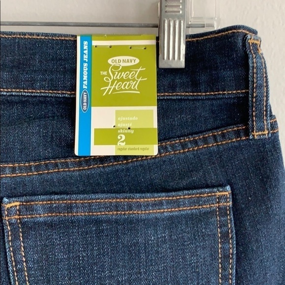 Old Navy Sweetheart Jeans - Picture 4 of 4